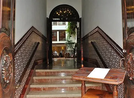 Rural Victoria Hotel 3*